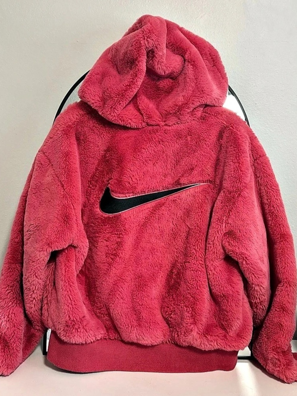 Nike Sportswear Essentials Faux Fur Jacket Pink Large
